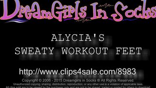 Dreamgirls In Socks - Alycias Sweaty Workout Feet