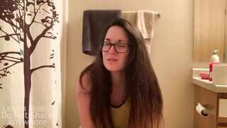 Leena Mae - Bathroom Diary 4