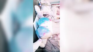 Belle Delphine   23 06 2020 Butt Painting (2)