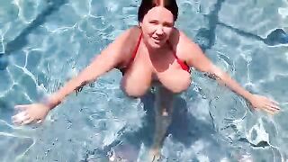 Annabelle Rogers Step Mom Seduces You On The Fourth Of July