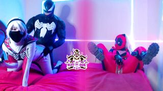 Black Kitsune - Gwen VS Lady Deadpool VS Venom