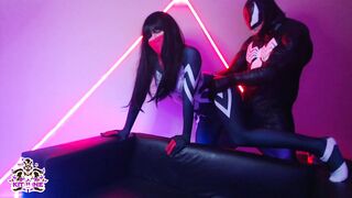 Black Kitsune - Silk VS Venom Hard Fuck & Cumshots