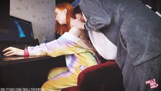 MollyRedWolf - Distracted Me From Work To Fuck Me