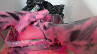 Bad Dolly - Gunge Feet In Tights