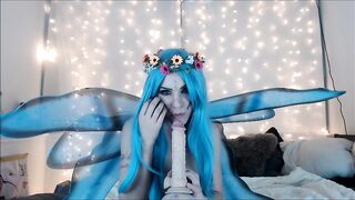 Lara Loxley - Pixie Fucks And Sucks Her Dildo