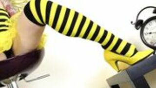 Cosplayfeet - Hottie Lilith Dressed Up In A Bee Cosplay Costume With Stockings