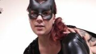 Cosplayfeet - Redhead Babe Lauretta In A Sexy Batgirl Costume