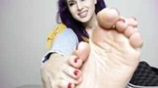 Goddess Valora - Your Step Sisters Future Foot Fag