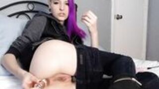 Mohawk Molly -  training your ass