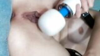 Mohawk Molly -  huge squirt