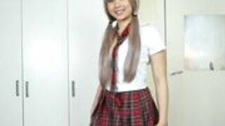 VirtualGeisha - English Vs Japanese School Girls Compete For You